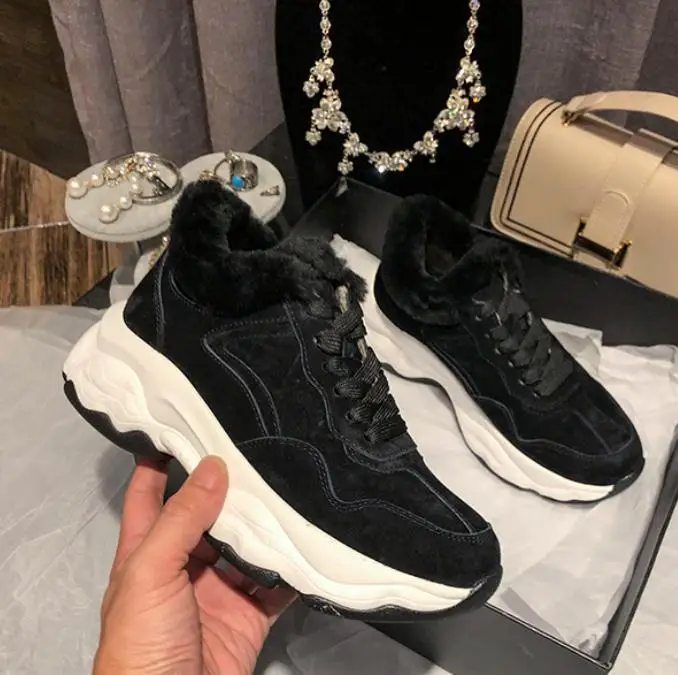 Женские зимние кроссовки на платформе повседневные кожаные с подкладкой модные