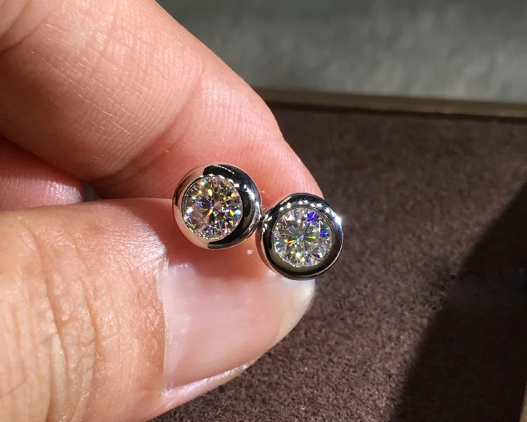 Пара небольших сережек AAAAA с кубическим цирконием вечерние серьги гвоздики в