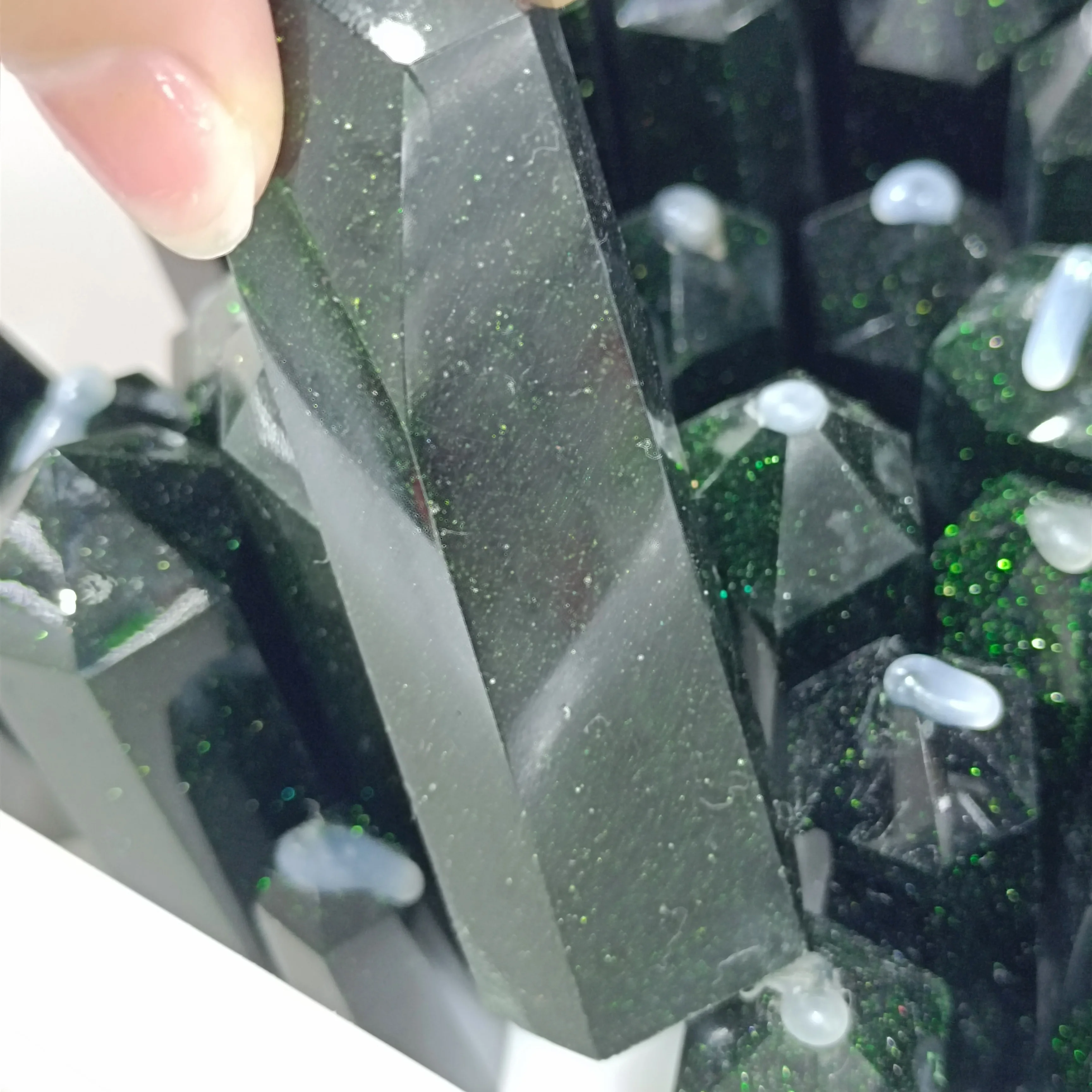 

1 шт. натуральный зеленый зыбучий песок, кристальная палочка, Кварцевая энергия, восстанавливающее украшение