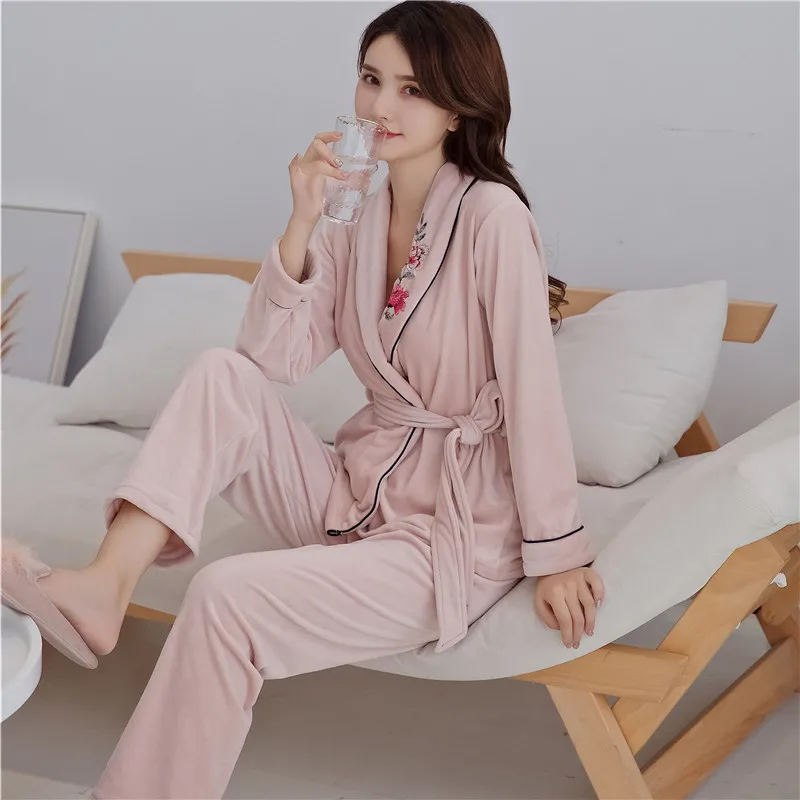 

Winter Women Flannel Pyjama Set Japanese Style Double Sided Velvet Home Clothes Flower Embroidery Female Keep Warm Pajamas Suit