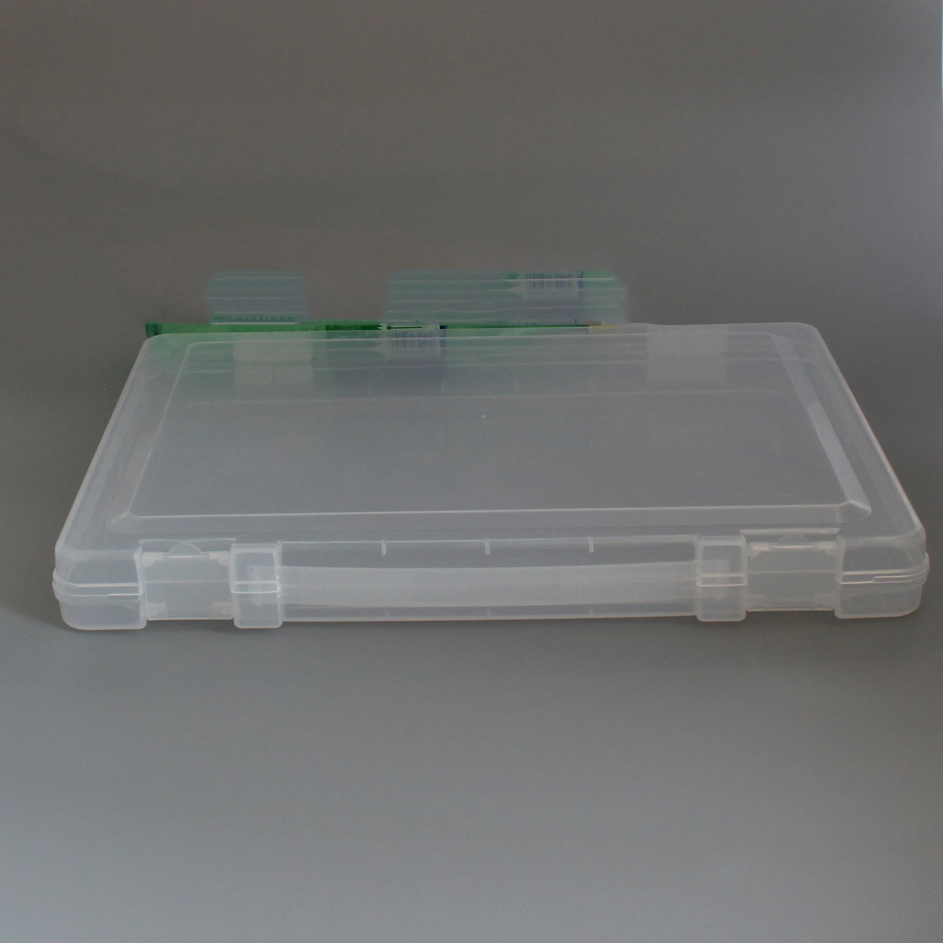 Большой пластиковый контейнер с отсеком практичный органайзер для хранения