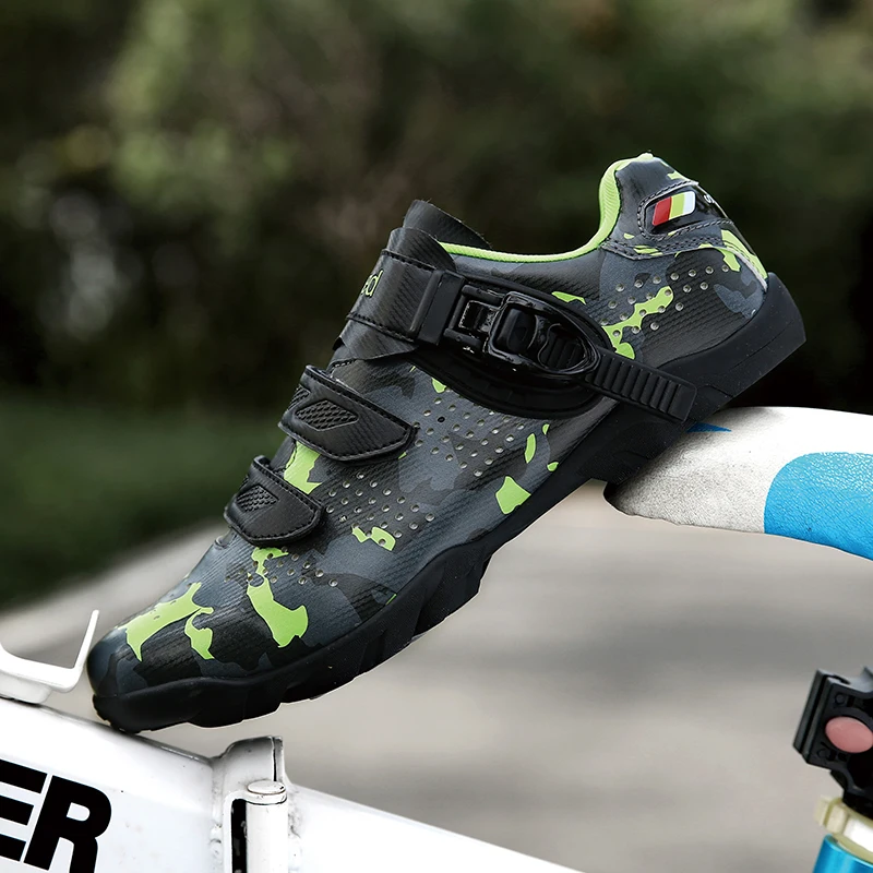 

New Style Men's Buckle Elastic Band Luminous Mountain Bike Shoes, Non-Lock Rubber Sole Bike Shoes Buckle Road Bike Shoes.