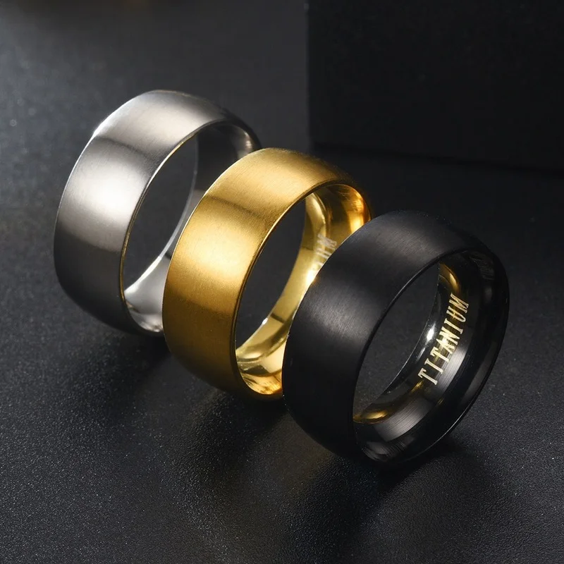 

New 2021 Fashion Glossy Stainless Steel Ring Korean Style Plain Couple Rings Trendy Luxury Jewelry for Women Men Wedding Gifts