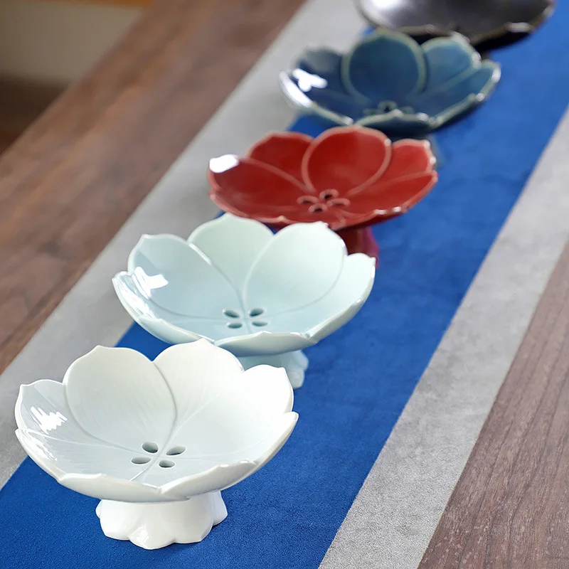 

Creative European Fruit Plate Filter Plate Living Room Ceramics Fruit Tray Hotel Candy Snack Melon Seeds Nut Plate Dried