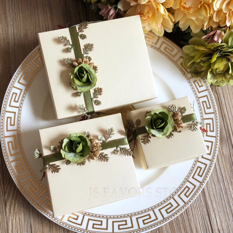 

50pcs Pearl paper green ribbon flower Wedding Birthday Christmas event party favors Chocolate chip cookies Candy Box