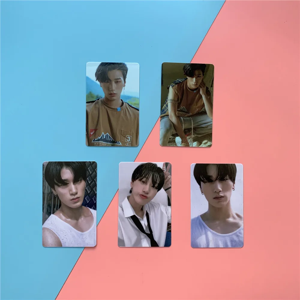 

ATEEZ New Album ZERO : FEVER Card Stickers ATINY Collectible Cards 5 Cards/Set