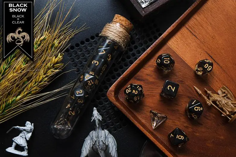 

Running Group Dice COC Running Group Cthulhu Running Group DND Dice TRPG Dice Acrylic Resin Dice Cruise-Black Snow