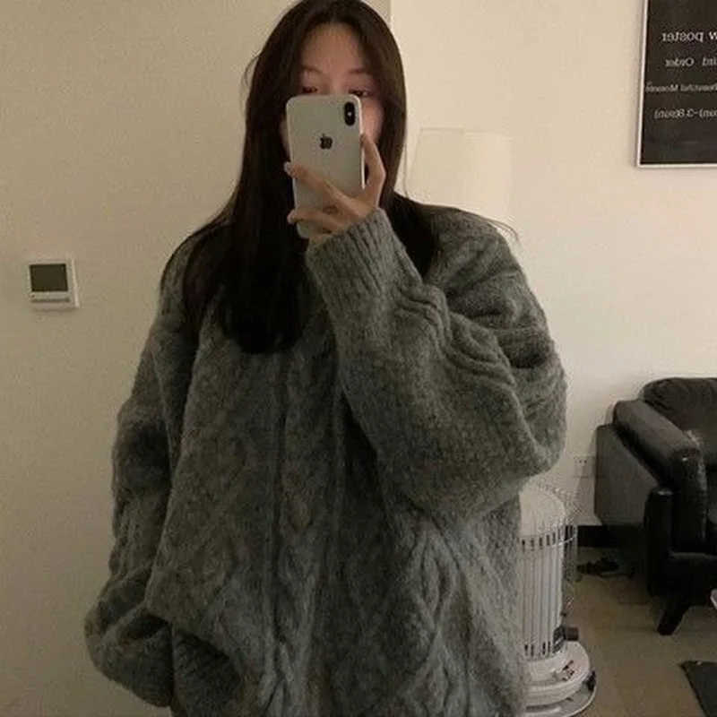 

Женский трикотажный свитер с круглым вырезом, с длинным рукавом