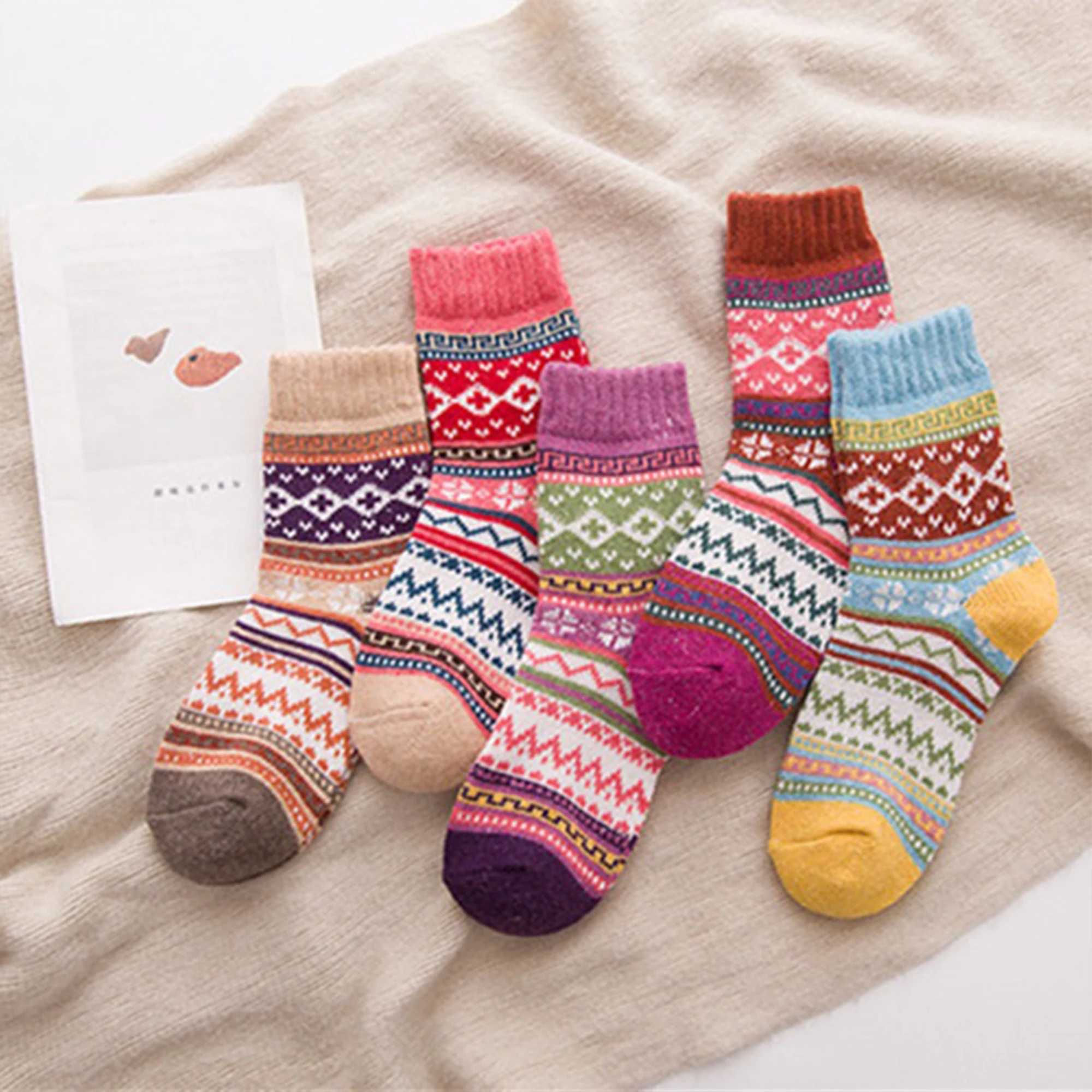 

Autumn winter Harajuku retro Thick Wool Socks women Ethnic Style Business casual striped Socks Thick Warm Casual Wool Socks