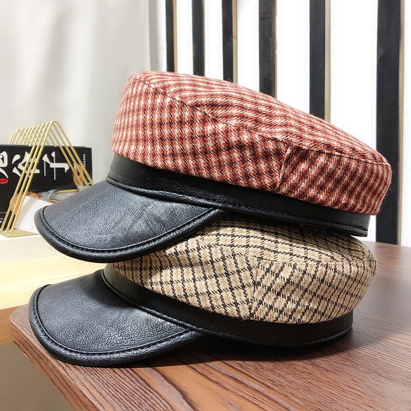

USPOP 2020 Women newsboy caps patchwork leather brim wool newsboy cap autumn winter vintage plaid military cap visor