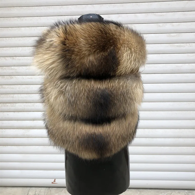 Женский короткий жилет из 100% натурального меха енота теплый 3 ряда Осень-зима 2019 |