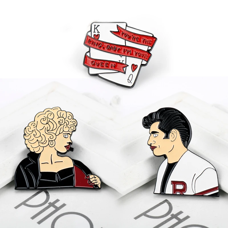 Эмалированная заколка песчаный Дэнни король и королева Покер любовь мультфильм