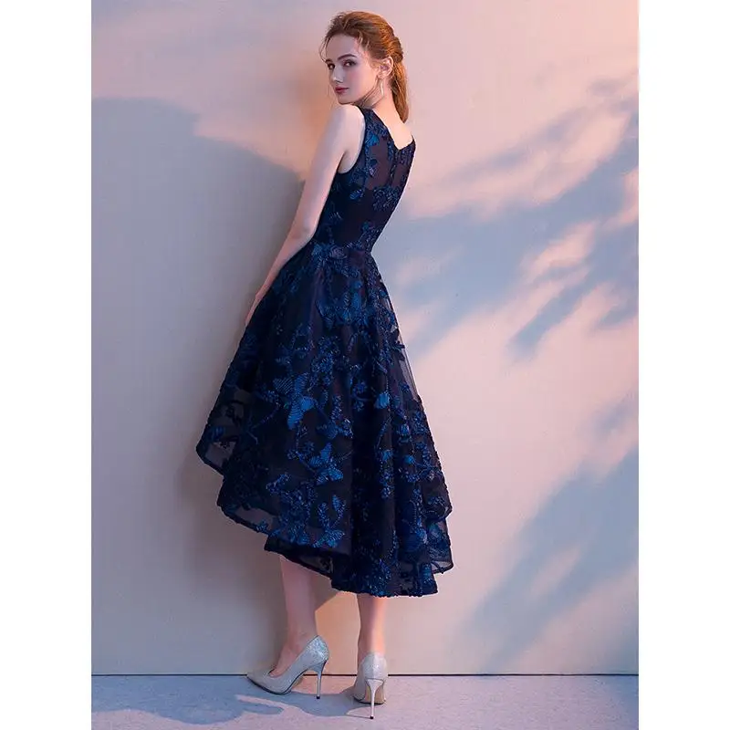 Женское вечервечерние платье элегантное кружевное с цветочной аппликацией