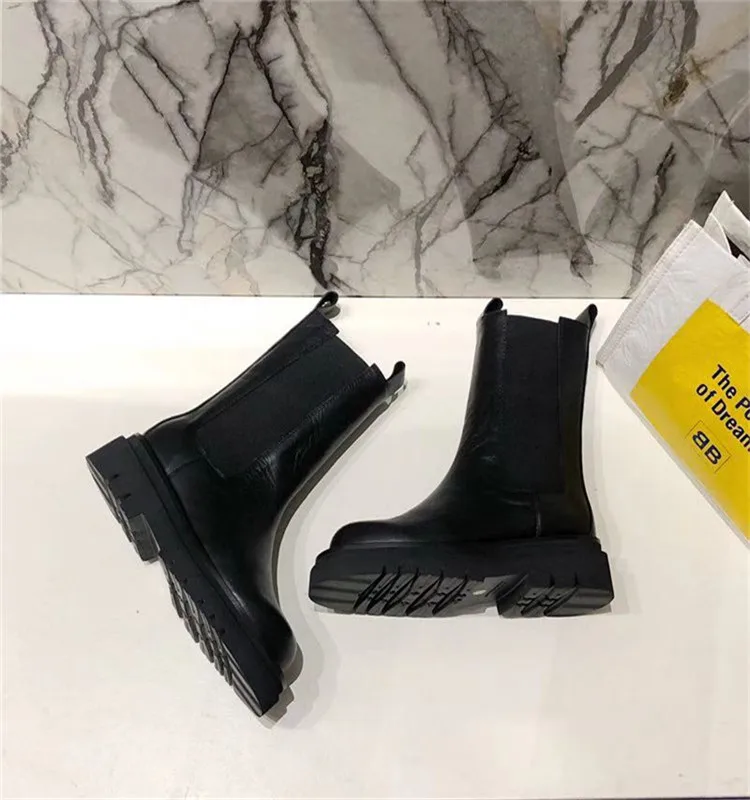 Зимние ботинки на платформе; женские кожаные ботинки «Челси»; Bota Feminina; роскошные ботинки; botas mujer invierno; коллекция года; женская обувь; ботильоны на толстой подошве