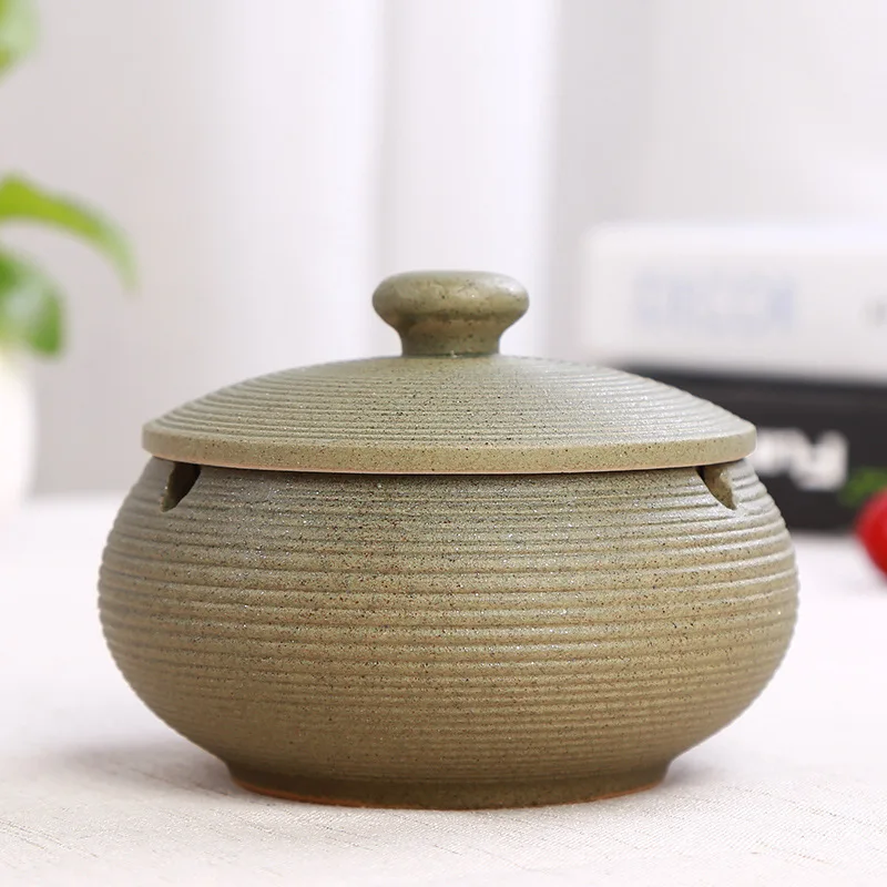 

Ceramic Ashtray with Windproof Lid for Indoor Outdoor Use