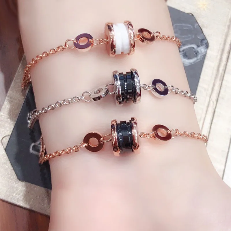 

2021 New Sterling Silver Bracelet Fashion Black And White Ceramic Bracelet Women's Valentine's Day Love Token Luxury Jewelry