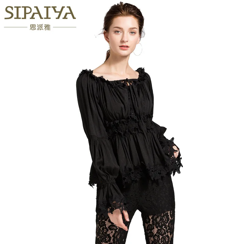 

2020 Summer New Style off-Shoulder White Lace Leakage Clavicle Top Loose-Fit Scheming Ins Super Fire Shirt Women's