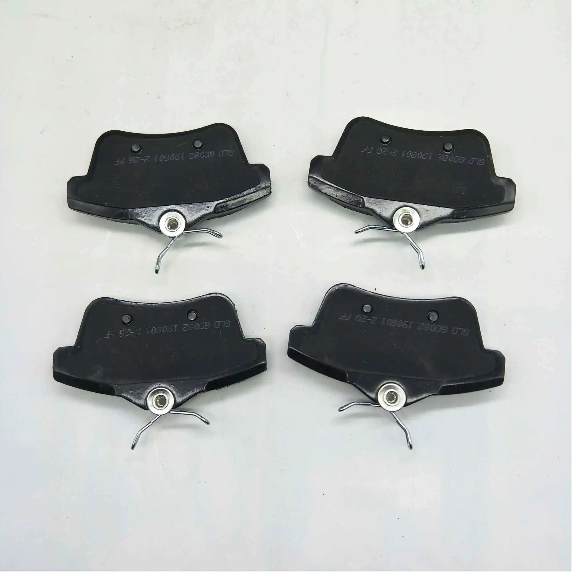 GD082/D1831-FDB4224 4 шт./компл. автомобильные тормозные колодки спереди и сзади