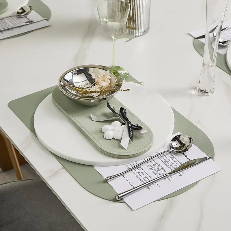 Набор зеленого обеденного стола домашняя посуда для завтрака круглая