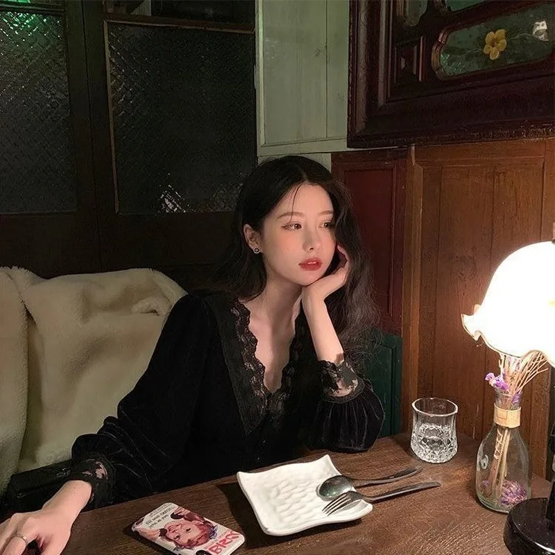French Vintage Dress Women Lace Velvet Black Elegant Party Dress Female Autumn 2020 High Waist Long Sleeve Midi Gothic Dress