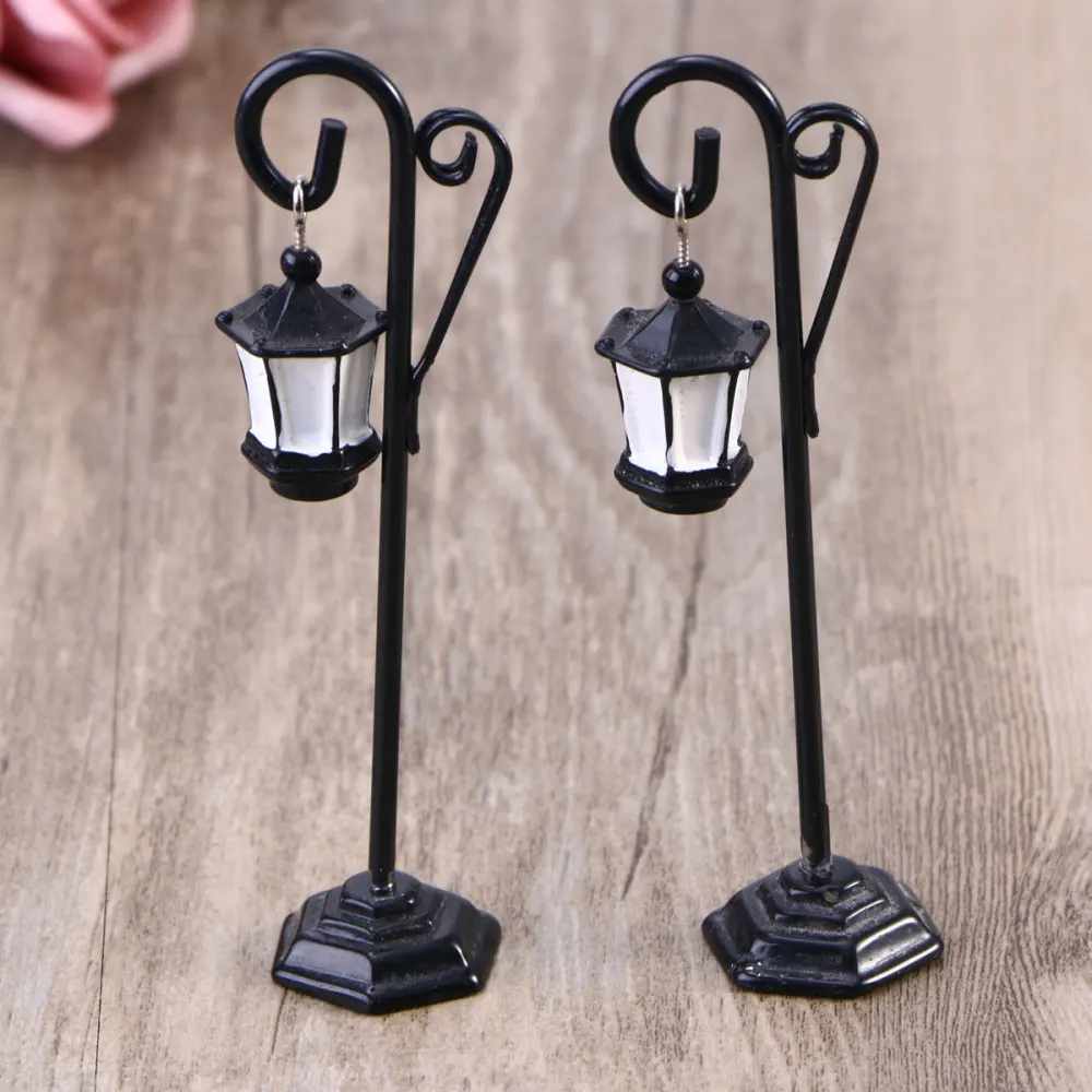 

2pcs Place Road Lamp Shape Picture Stand Note Clip Wedding Party Favor