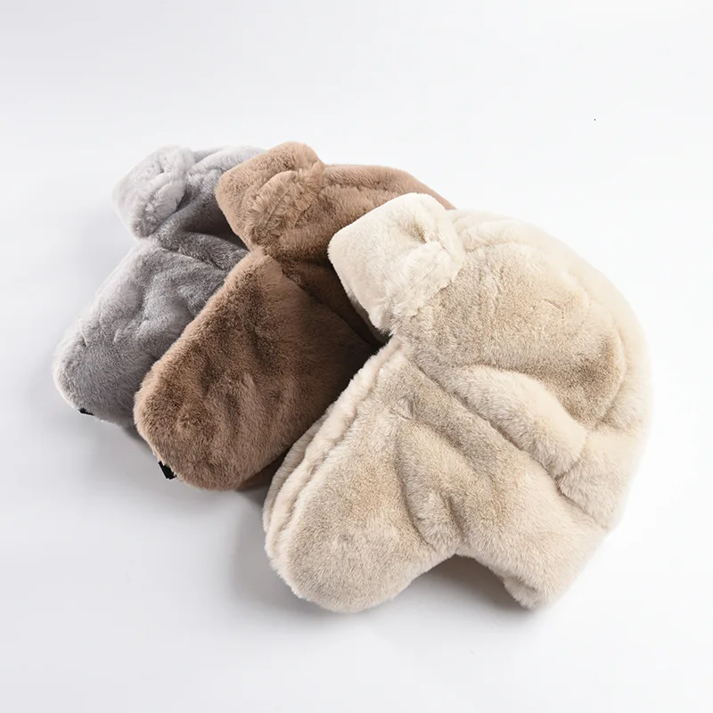 Толстая плюшевая шапка бомбер теплая зимняя для мужчин женщин ушанка шерсть