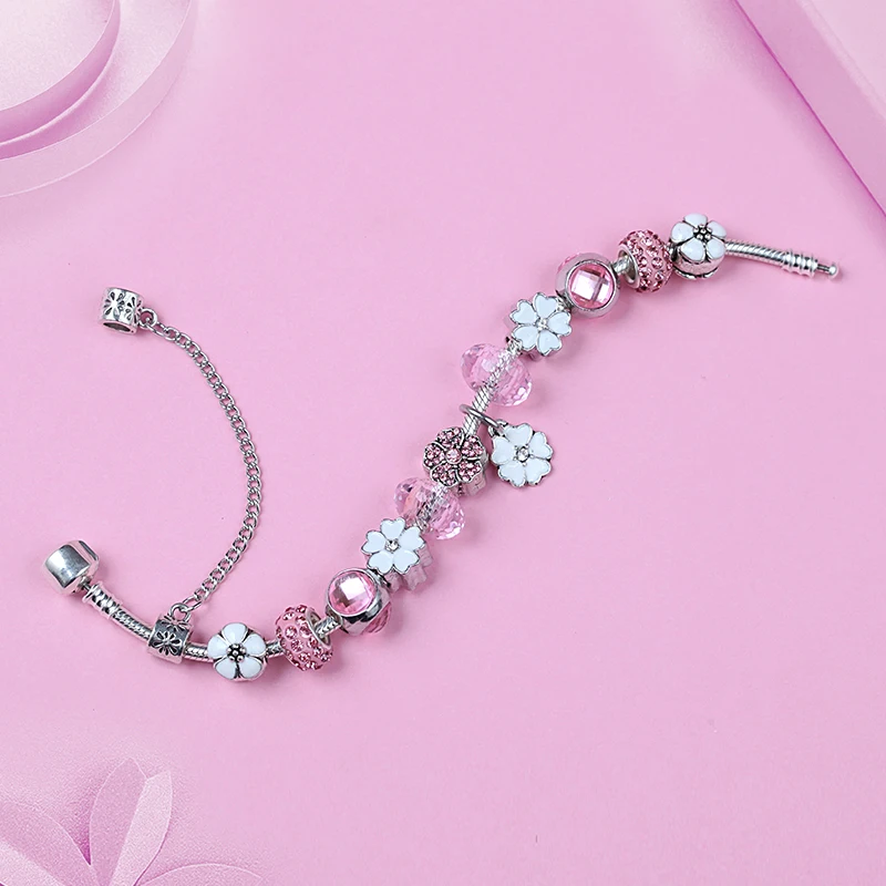 Европейский и американский романтический белый розовый эмаль талисманы