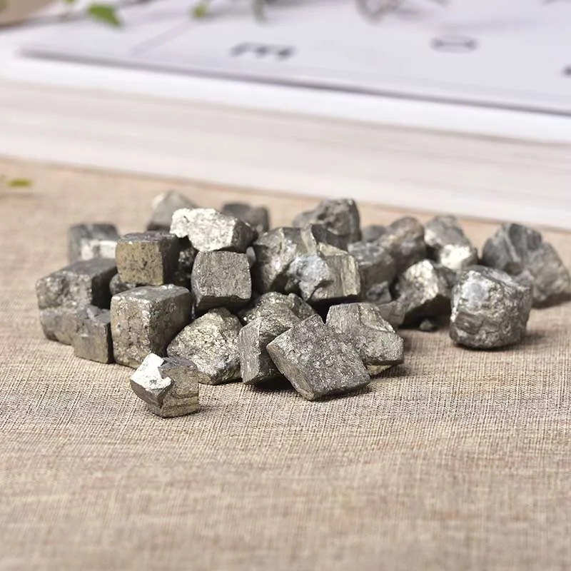 Натуральный шелк квадратный халькопирит Пирит Камень минеральное стекло