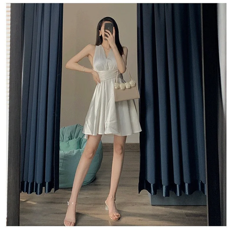 

2021 Korean Vintage Summer Bandage Design Beach Vestidos Backless Sexy Dressses for Women Sleeveless Elegant Party Dress