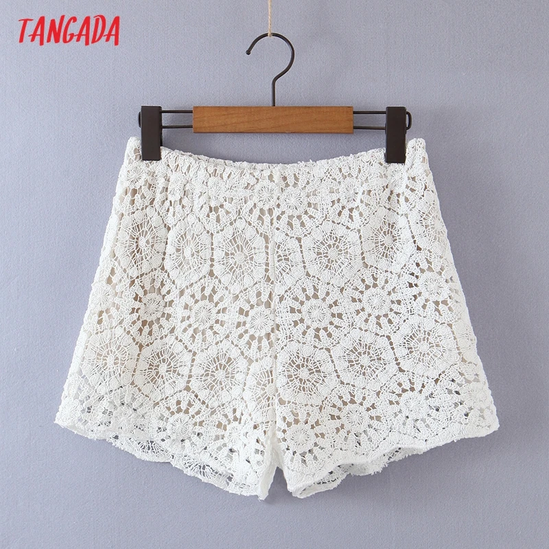 

Tangada Women White Lace Embroidery Shorts Strethy Waist Female Retro Basic Casual Shorts Pantalones 8H102