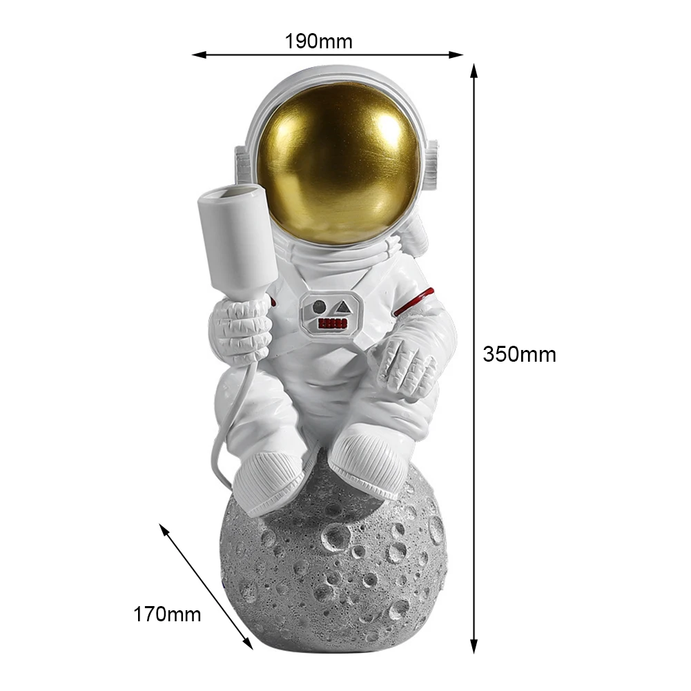 

Astronaut Model Night Light Resin Craft Table Lamp Ornament Kids Room Decor Three-Dimensional Shape with Light Luxury Gold