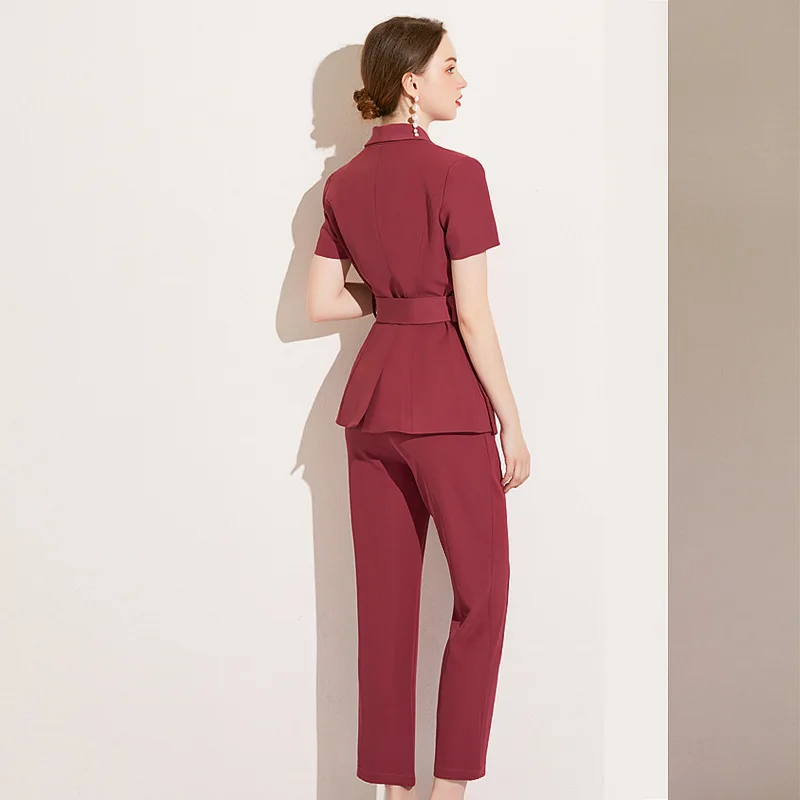 Женский костюм из двух предметов модный в британском стиле сезон лето 2020 |