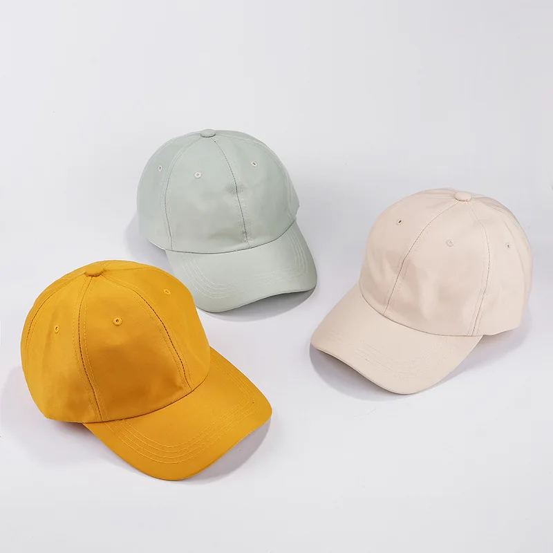 Мужская и женская однотонная бейсболка с изогнутым солнцезащитным козырьком
