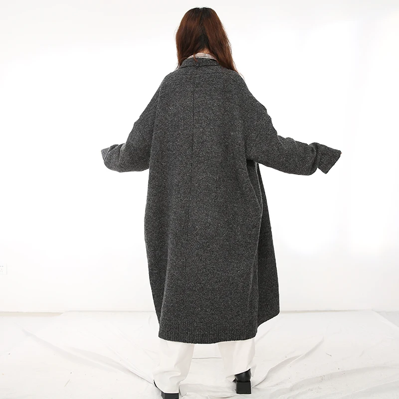 

[EAM] Black Big Size Long Knitting Cardigan Sweater Loose Fit V-Neck Long Sleeve Women New Fashion Autumn Winter 2021 1Y16301