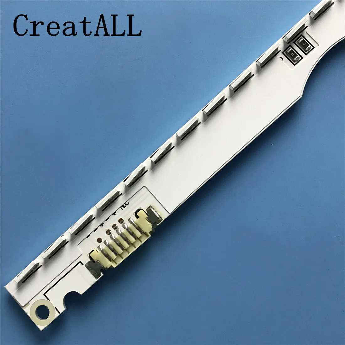 6V LED Backlight strip 44 lamp For 2012svs32 7032nnb 2D V1GE-320SM0-R1 32NNB-7032LED-MCPCB UA32ES5500 UE32ES6557 UE32ES6307 |