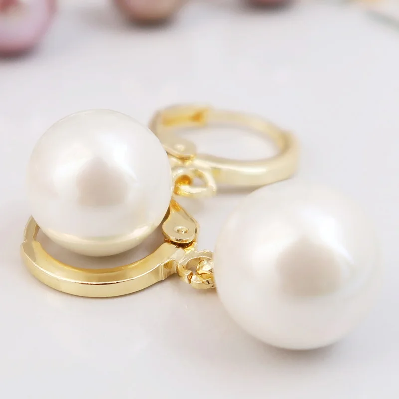 

Letter Pearl Earrings 2022 New Letter Pearl Pendant Earrings For Woman Fashion Jewelry New Year Party Unusual Girl'S Earrings