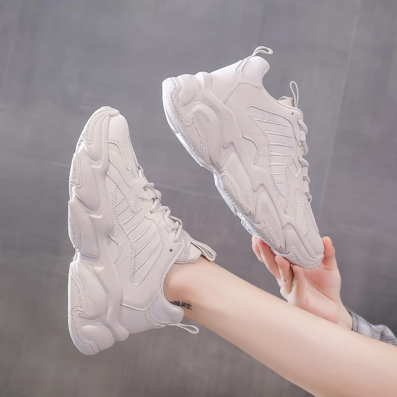 

2021 New Women Sneakers Thick Sole Comfortable Jogging Shoes Height Increasing Running Sneakers Wear-Resisting Old Dad Sneakers