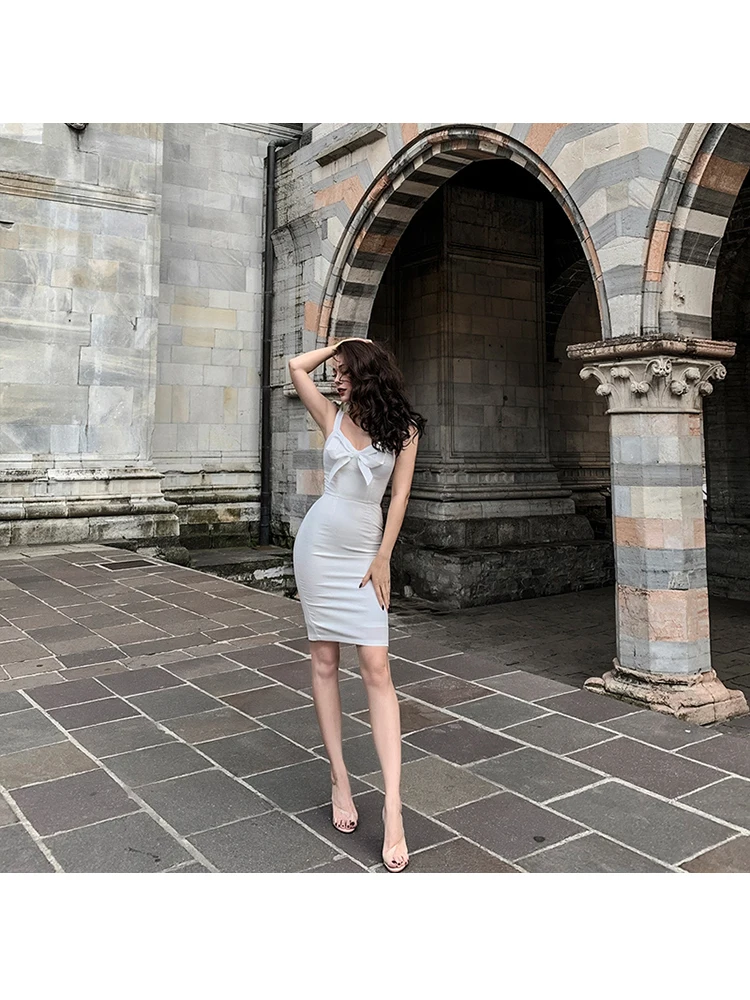 Женское винтажное платье на бретелях-спагетти с бантом | Женская одежда