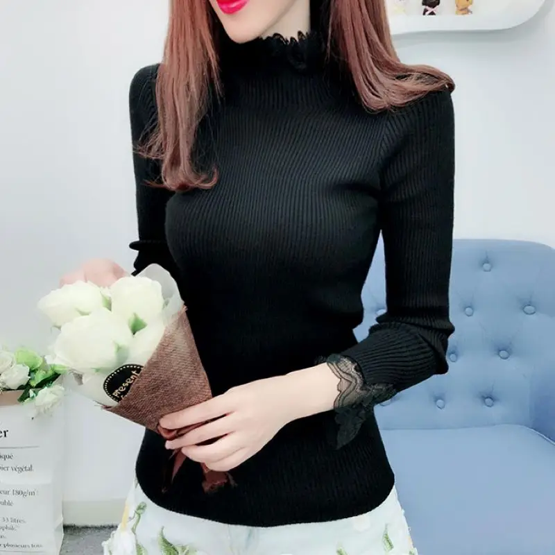 Женский трикотажный свитер-водолазка с кружевом и длинным рукавом | Женская