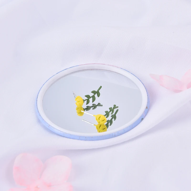 

Flowers Fashion Women Stud Earrings Elegant Temperament Small Earrings Jewelry