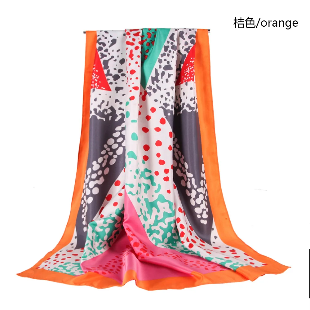 

2020 Europe the United States new triangle geometric pattern polyester women scarf pattern silk triangle color block scarf women
