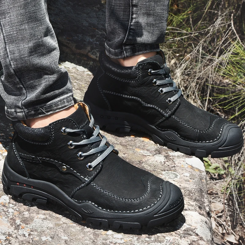 

Men Warm Plush British Military Boots Autumn Winter Tactical Desert Combat Ankle Boats Army Work Shoes Leather Snow Oxford Boots