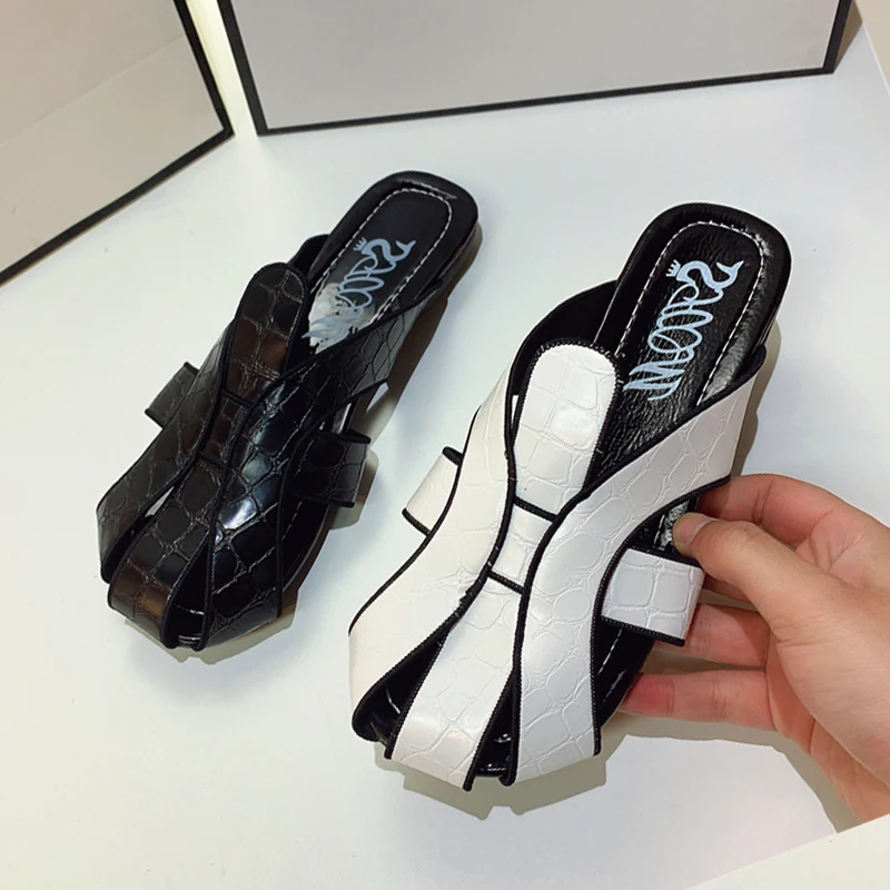 

Summer Women Slippers Cross Patent leather Shoes Soft Bottom Sandals Women Shoes Plus Size