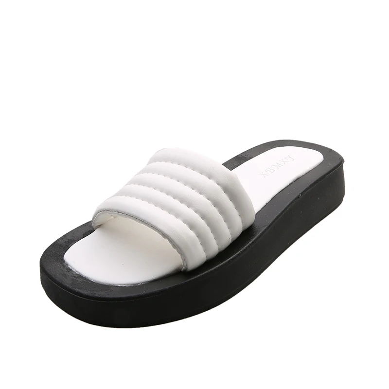

Flat Shoes Female Summer Clogs Woman Pantofle Slippers Casual Slides Platform Med Beach 2021 Luxury Rubber PU Fashion Shoes Summ