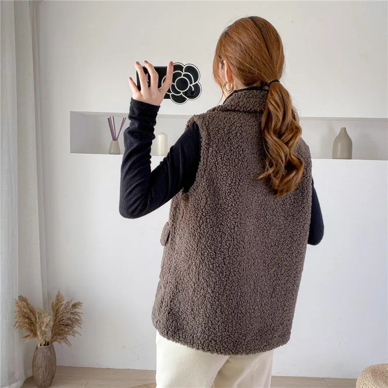 

2020 Winter Vest Jackets Lamb Wool Thicken Warm Waistcoat Women Turn Down Collar Hidden Button Pockets Outwear Sleeveless Coat