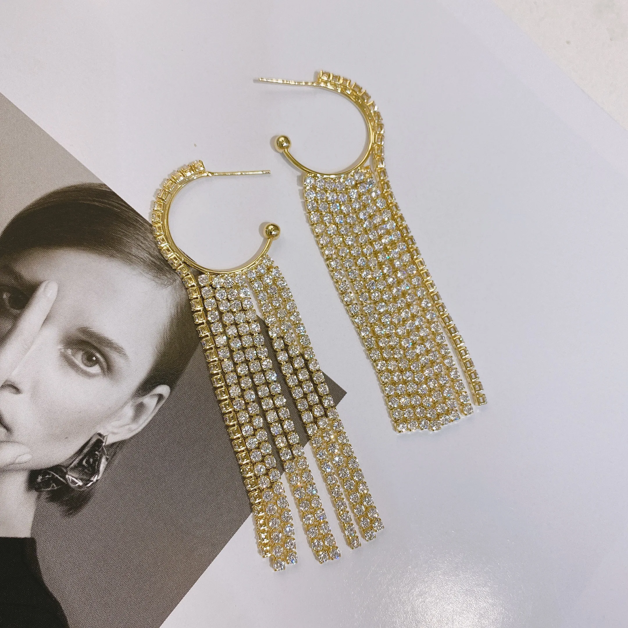 

Fashion Smart Women's Drop Earring Copper Zircon Circle Tassels Design Long Gold Earring Classical Luxury Party Wedding Jewelry