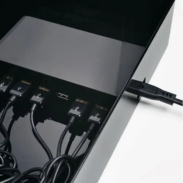 Универсальная зарядная док-станция на 6 USB-портов (большая) для быстрой зарядки