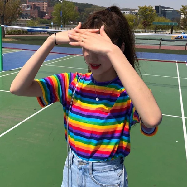 Женская одежда 2020 Повседневная Свободная футболка в радужную полоску женские