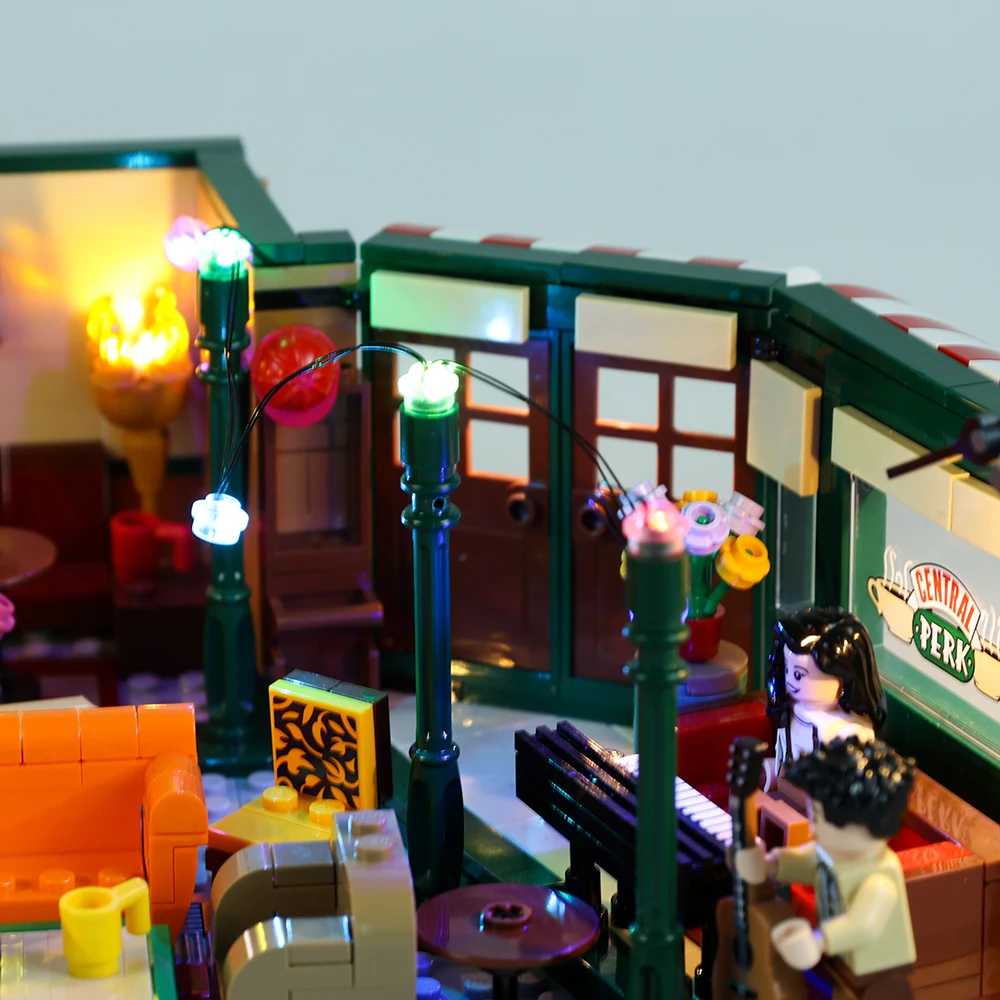 Комплект светильник для серий 21319 Ideas серия Central Perk televk Friends модель в комплект не