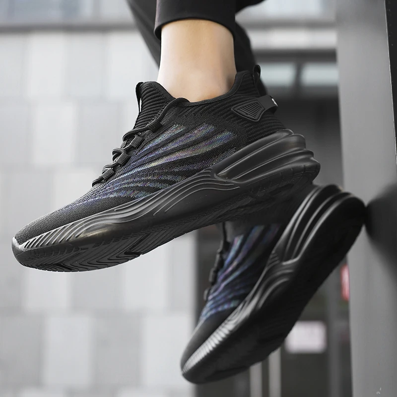 

2021 Summer Solid Color Mesh Breathable Knitted Coconut Men's Shoes Popcorn Colorful Silk Sneakers Casual Running Black Simple